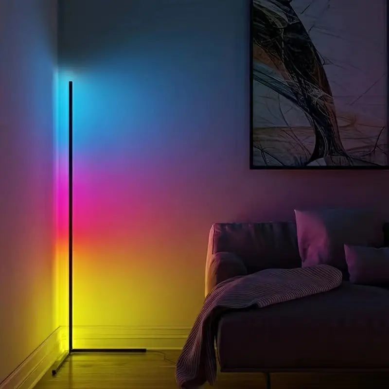 مصباح أرضي RGB من رينو — إضاءة محيطية ملونة قائمة