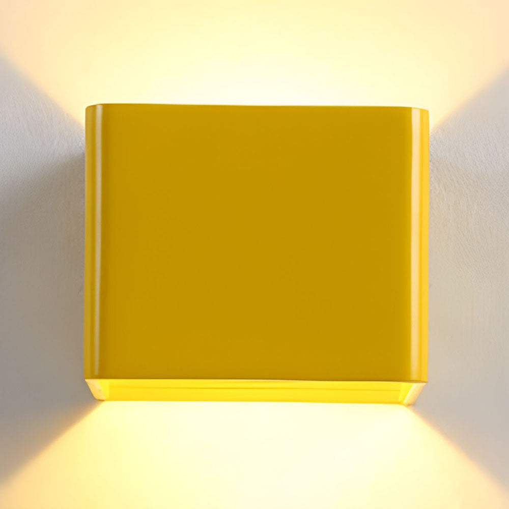 QuantaCube Wall Light For Contemporary Ambient LED Lighting