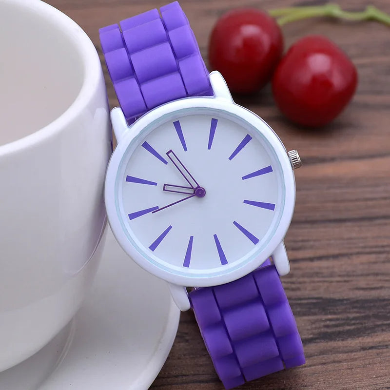 Náramkové hodinky KairoHue Quartz se silikonovým řemínkem, minimalistickým designem a zapínáním na přezku