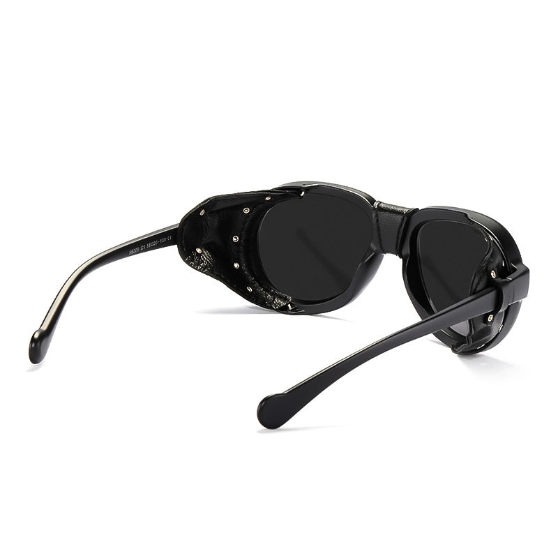 Steampunk Windproof Motorcycle Eyewear — Integrated UV Shield