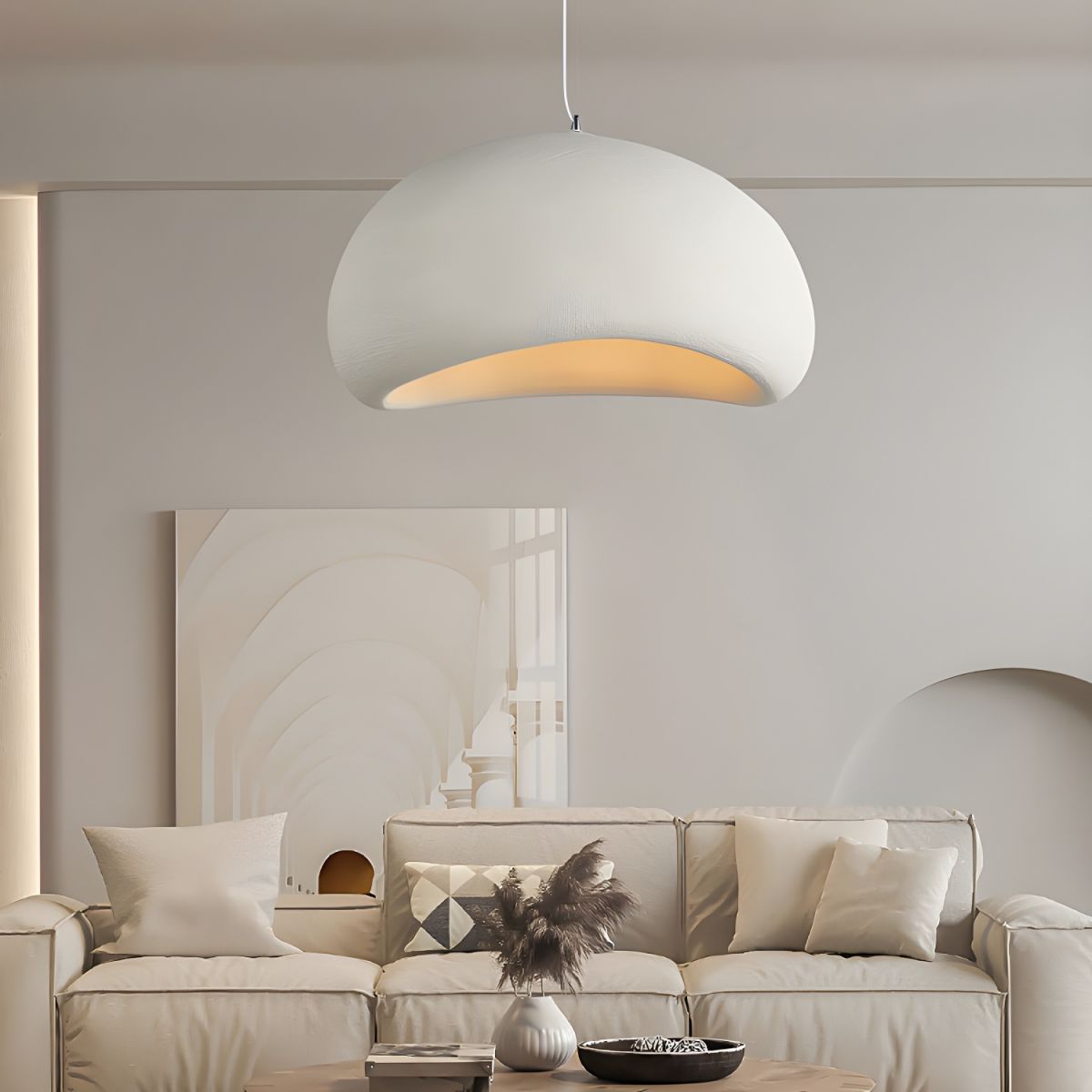 Regulowana lampa wisząca LED NimbleGlow — półkolista oprawa w stylu wabi-sabi