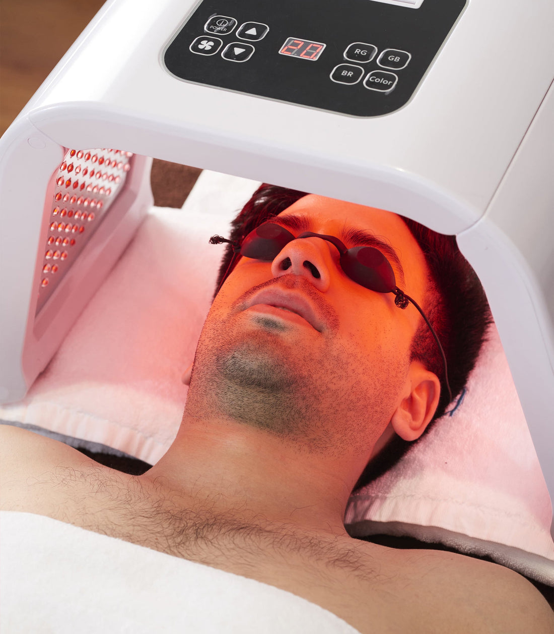 PDT-LED-Lichttherapiegerät mit 7 Farben — Hautverjüngung
