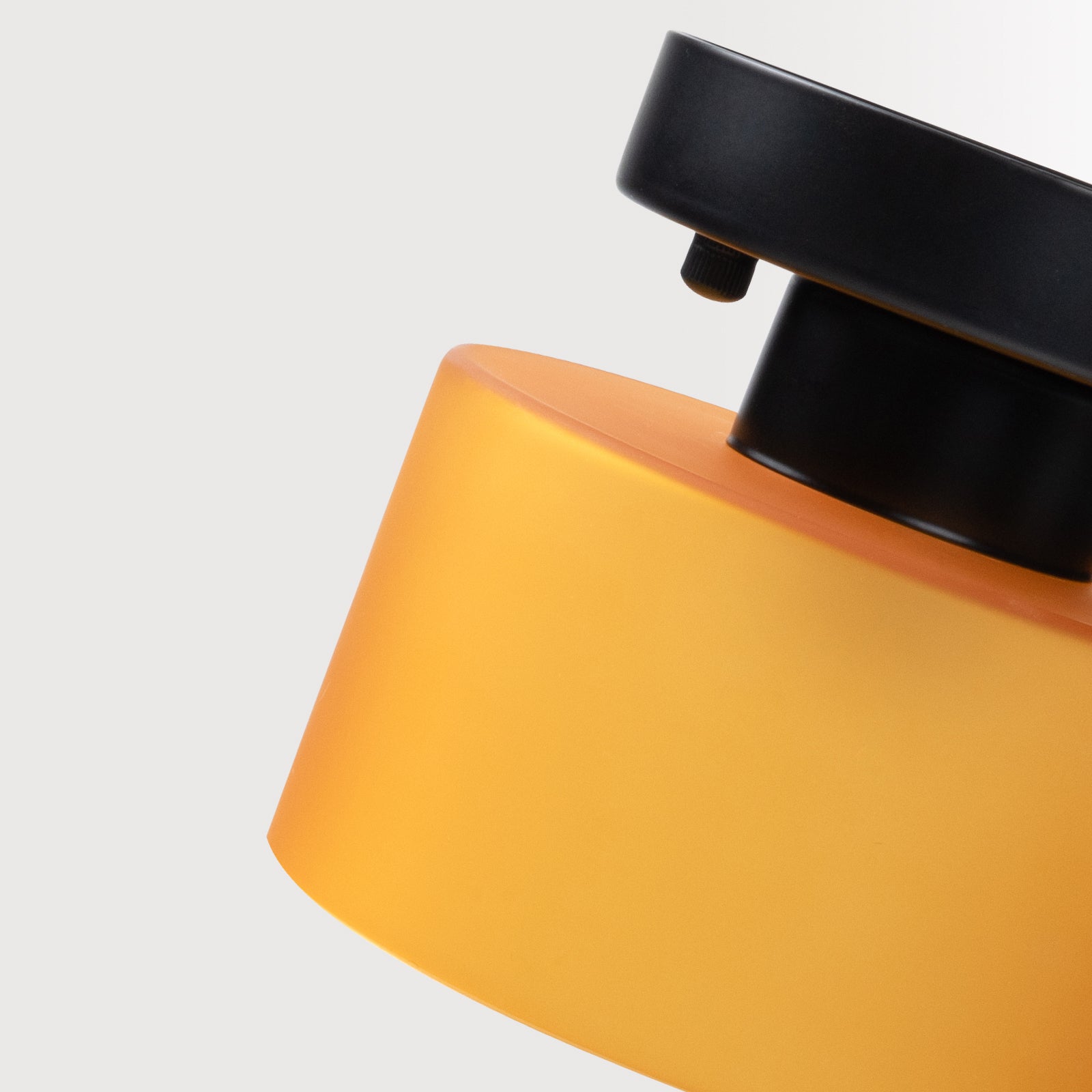 Retro Amber Glass Ceiling Light — E27/E26 Socket, Direct Mount, Cylindrical Shade