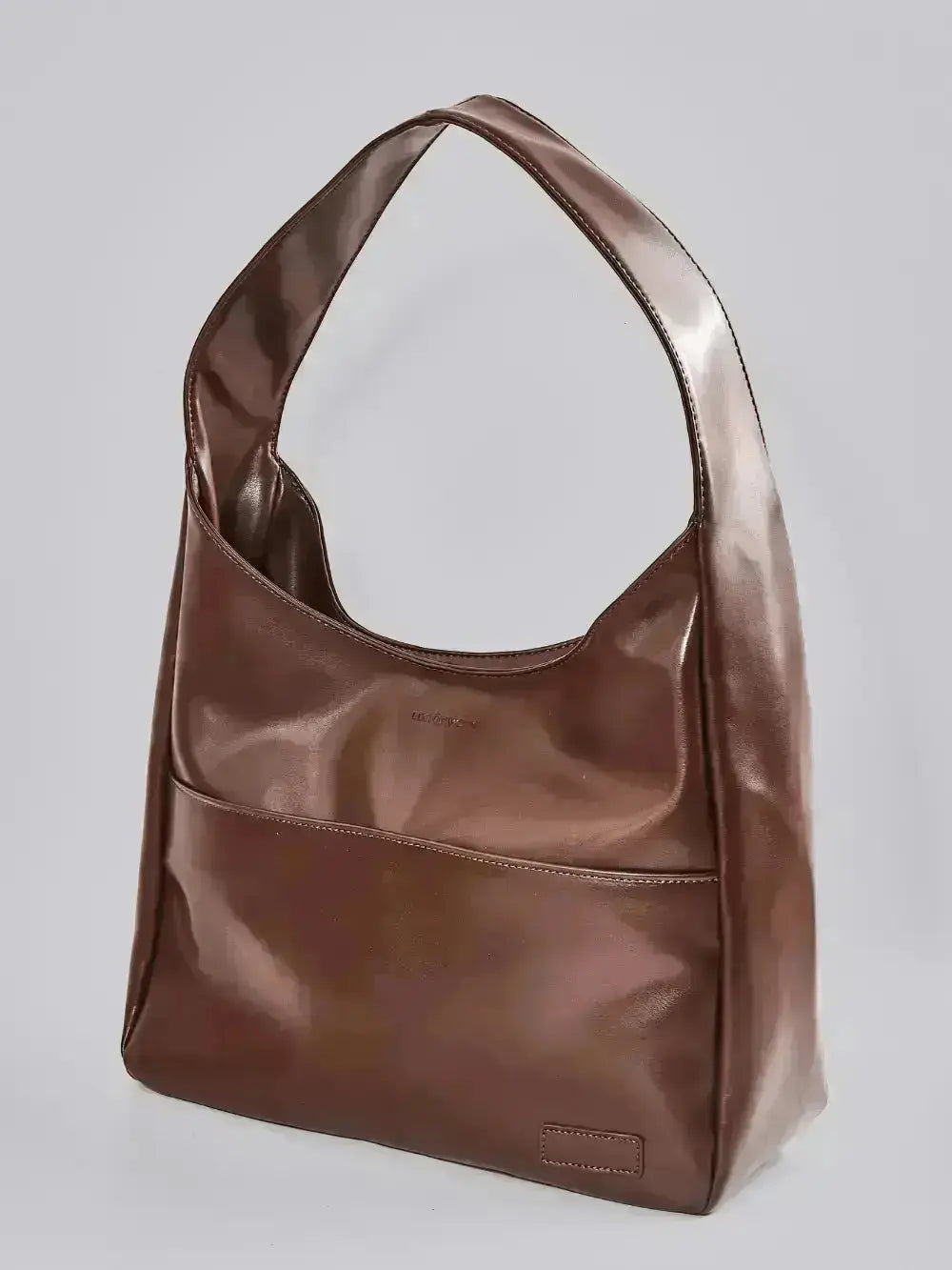 Timeless Bucket Shape Handbag — Structured Design, Spacious Interior