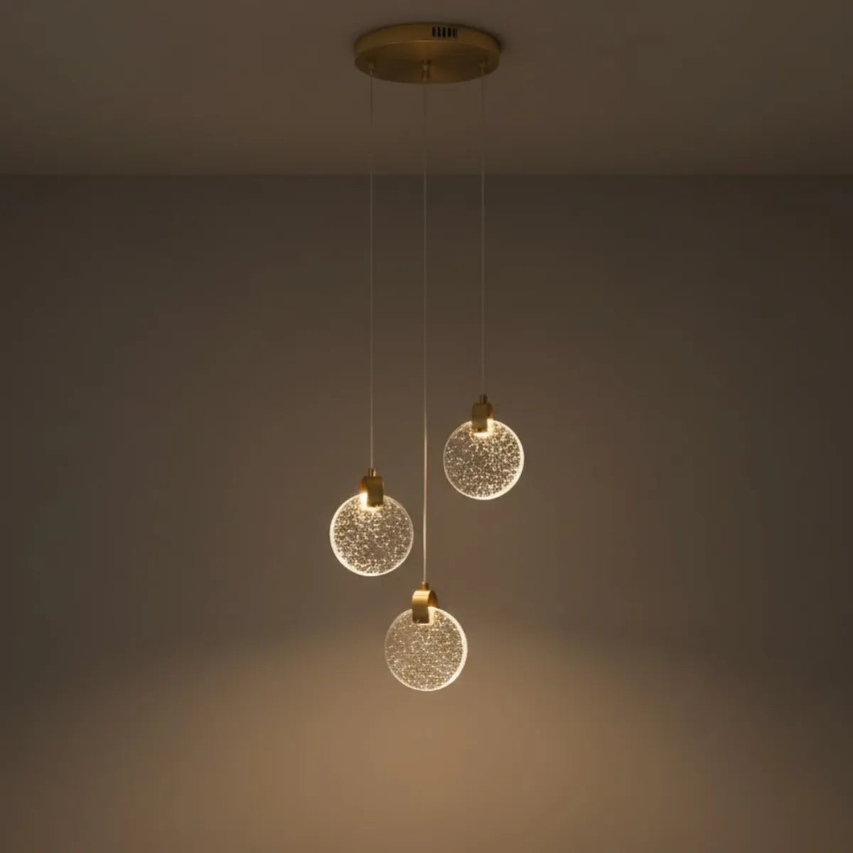 Art Deco Round – Pendant Light Gold Metal/Crystal for Dining Room - Flindria