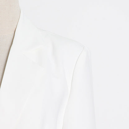 Blazer Ceinturé Chic et Moderne – Top Femme Élégant