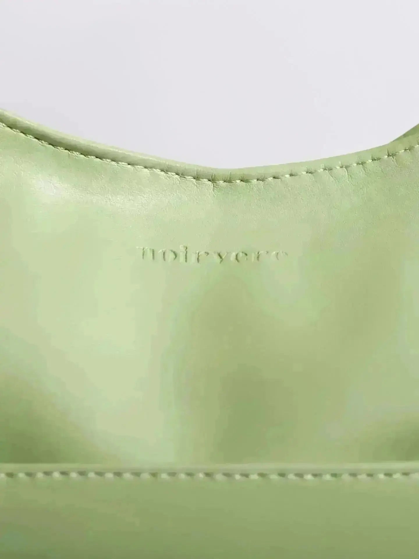 Timeless Bucket Shape Handbag — Structured Design, Spacious Interior