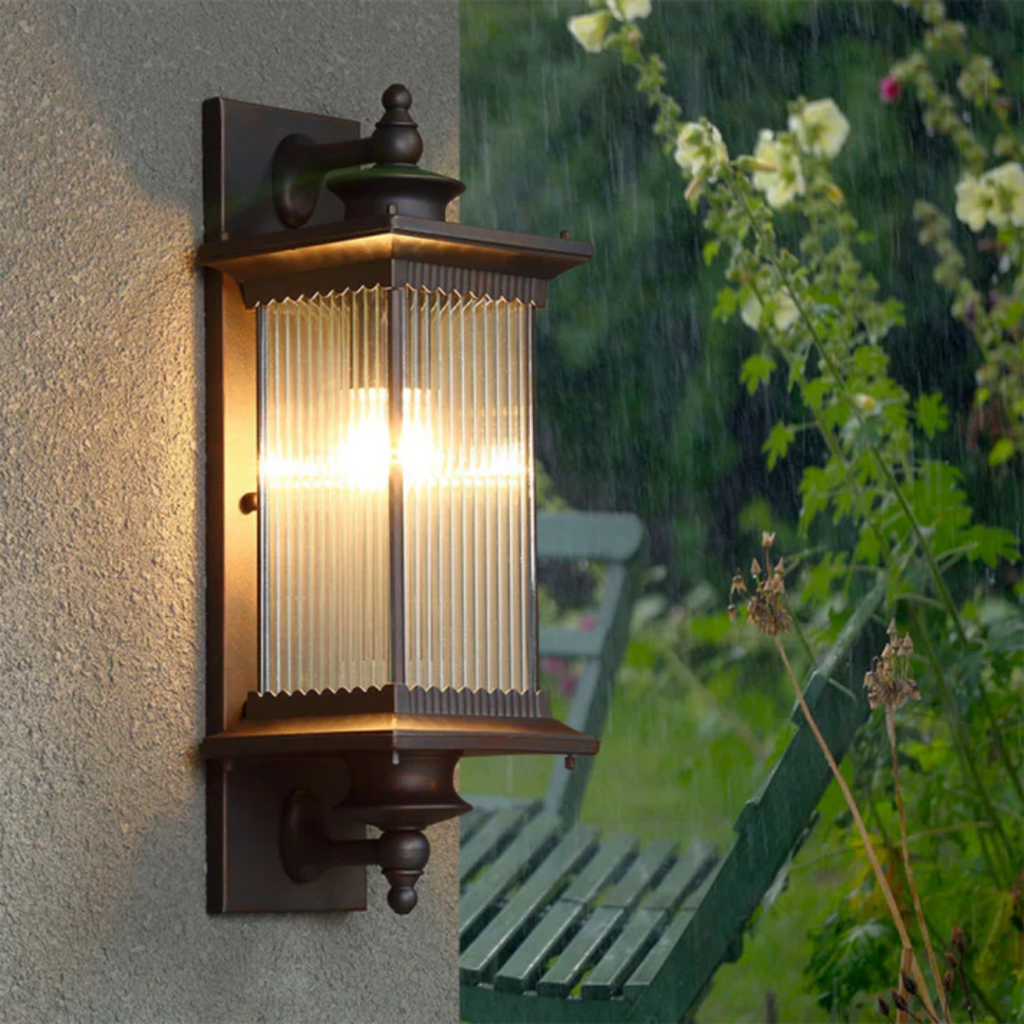 Cavellin Outdoor Wall Light With Retro Style For Patios And Gardens