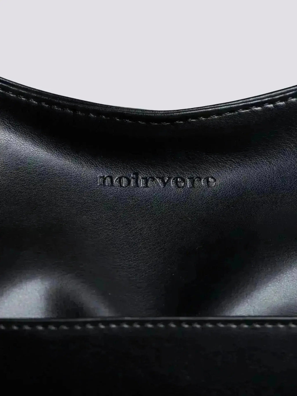 Timeless Bucket Shape Handbag — Structured Design, Spacious Interior