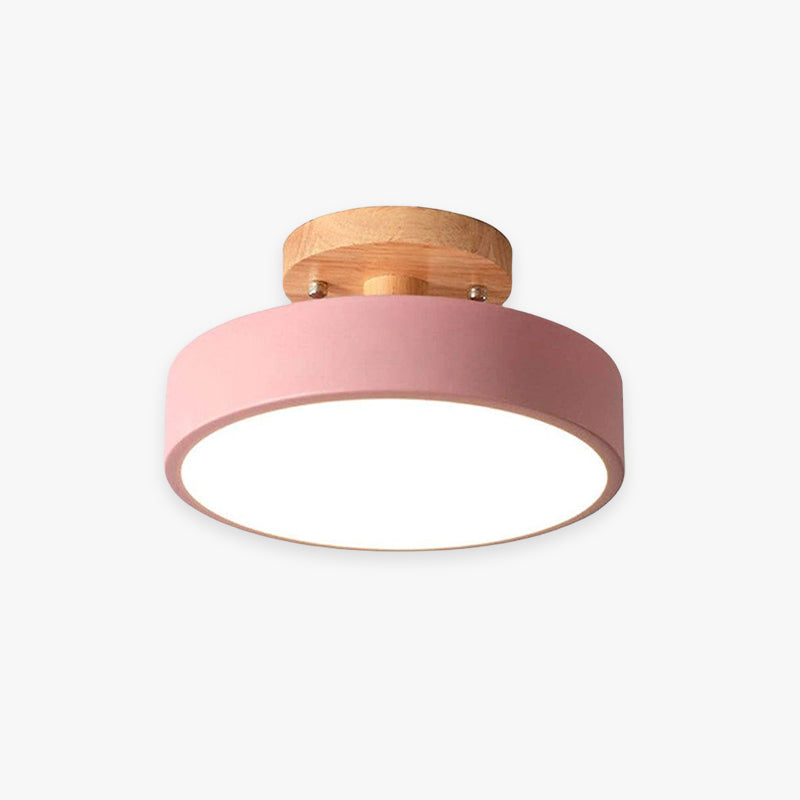 LED-taklampa från QuinnGlow - modern design i trä och akryl