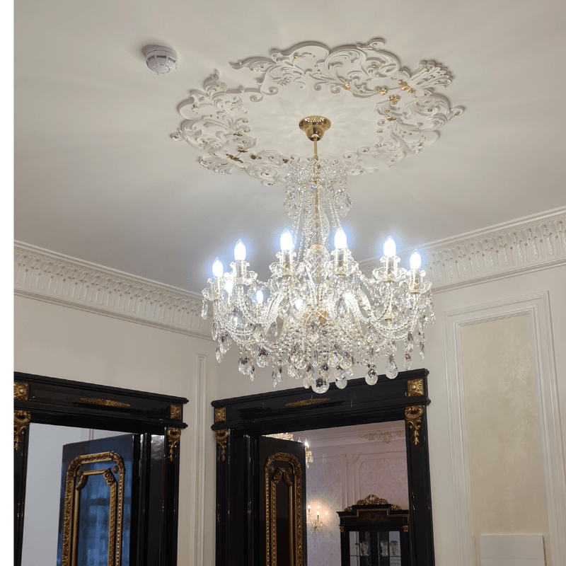 Imperialer Kristall-Kronleuchter — 16 Glastrompeten, handgeschliffene Schalen