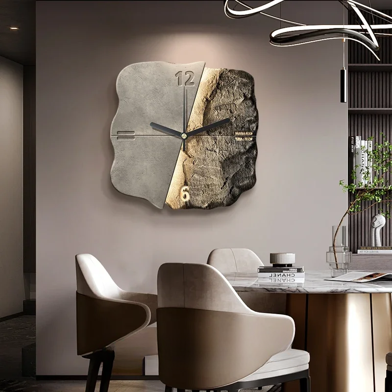AbstractElegance Luxuriöse Wanduhr — Abstraktes Reliefdesign