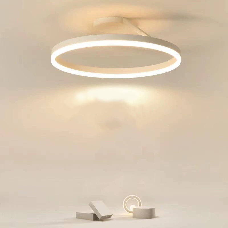 ArishaGlow Elegante LED-Deckenleuchte - Design aus Gold und Metall