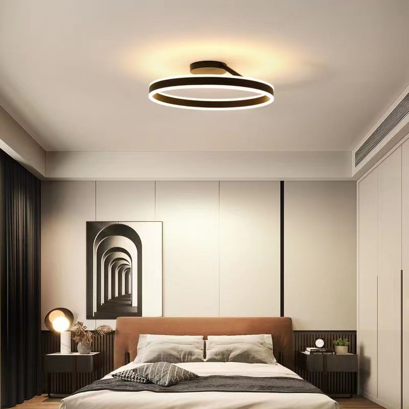 ArishaGlow Elegante LED-Deckenleuchte - Design aus Gold und Metall