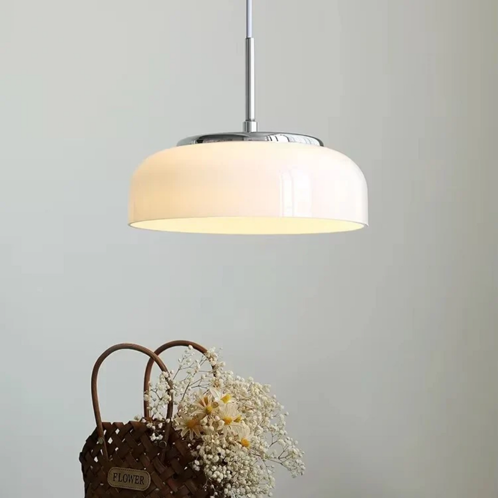 Lyra Esszimmer Pendelleuchte in Chrom-Finish und Weiß