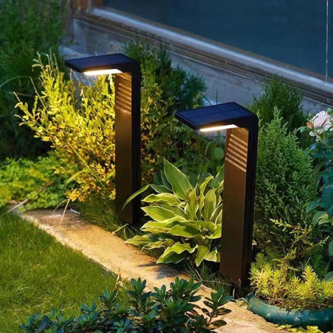 Lumora Sunbeam Solar Garden Light For Patios And Landscaping