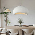 Regulowana lampa wisząca LED NimbleGlow — półkolista oprawa w stylu wabi-sabi