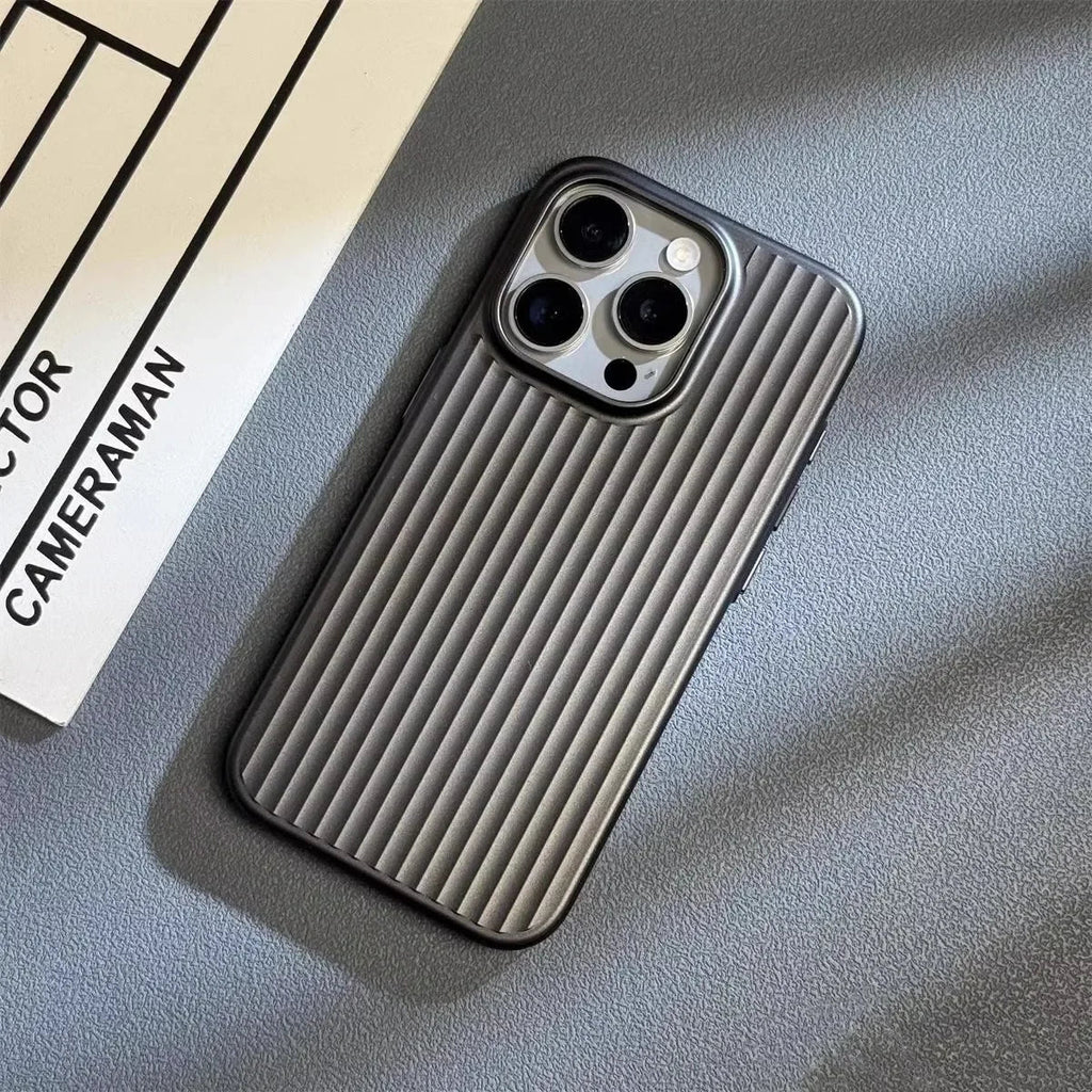 ApexGuard schlanke iPhone-Hülle — geriffelte Grifffläche, stoßabsorbierender Fallschutz