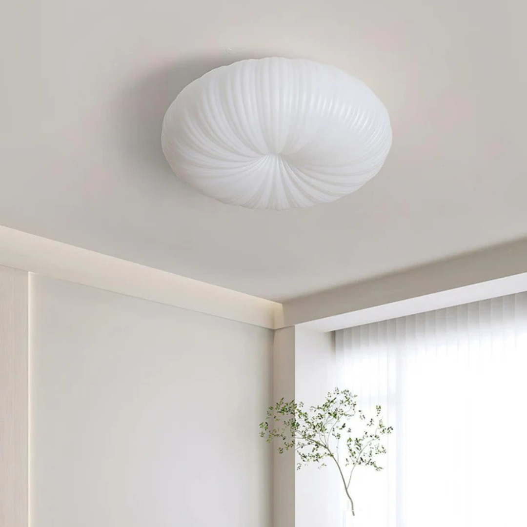 Astrae tyylikäs energiatehokas LED-kattovalaisin olohuoneisiin