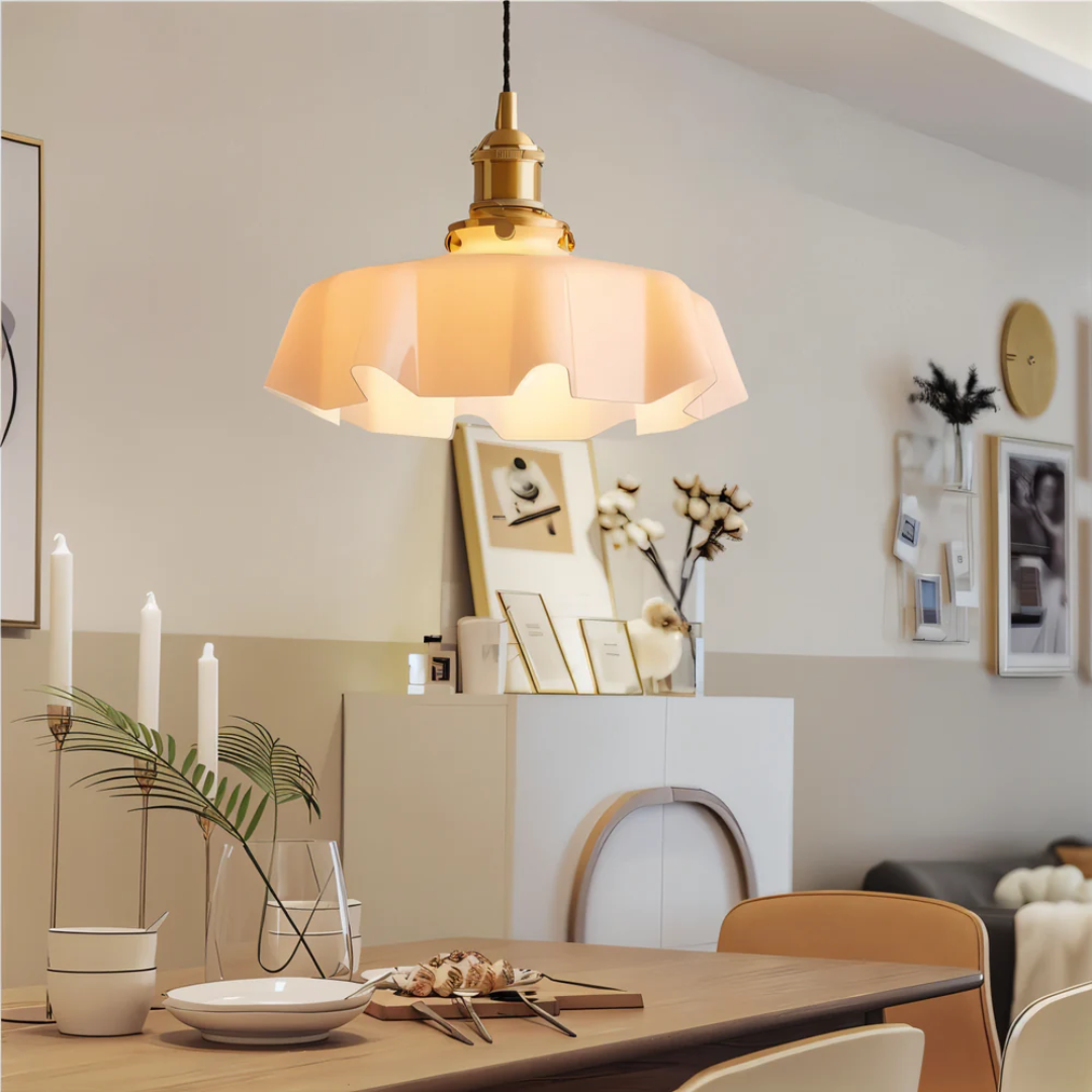Rosette Bloom Vintage Pendant Lamp For Dining Rooms And Living Areas