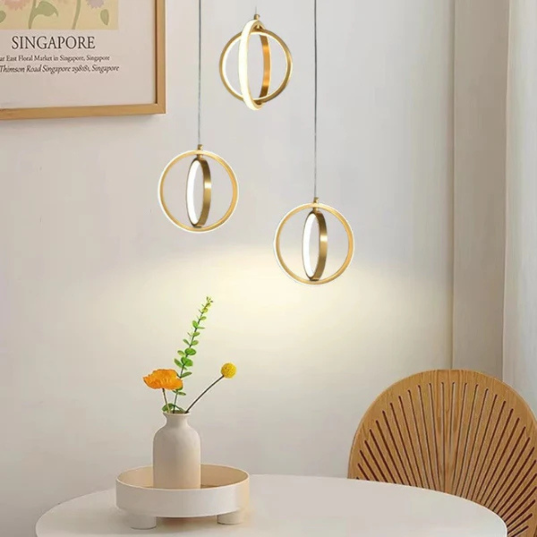 Novaeon Premium Pendelleuchte mit geometrischem LED in Gold