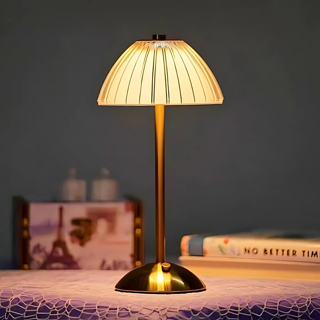 Lumora Tischlampe mit kristallinem LED, kabellos und wiederaufladbar