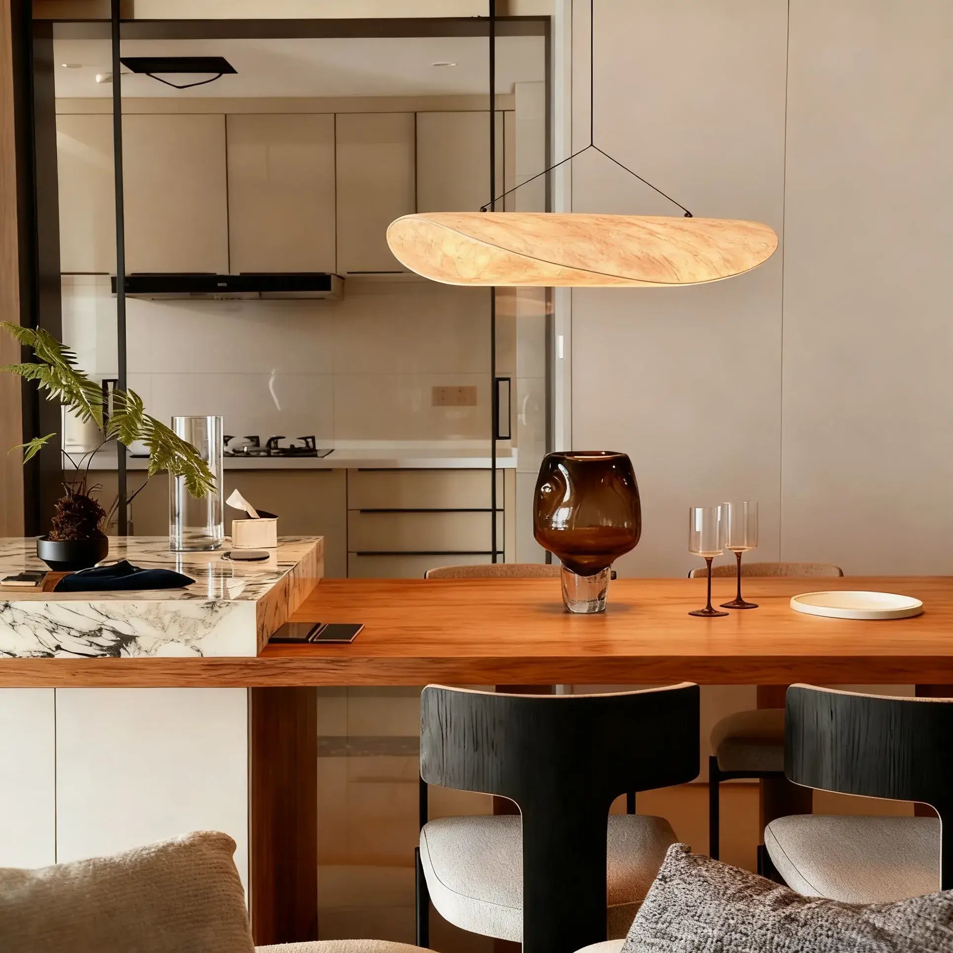 Art Deco White Pendant Light – Curved Metal Design for Dining Room - Flindria