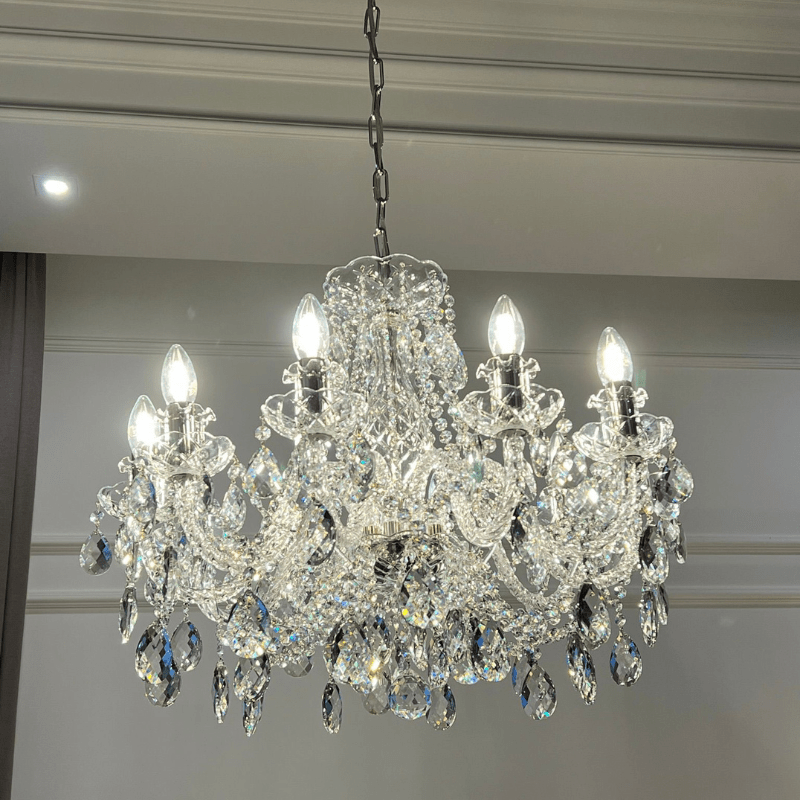Imperialer Kristall-Kronleuchter — 16 Glastrompeten, handgeschliffene Schalen