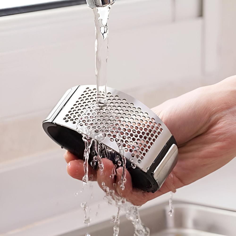 Presă de usturoi Crush - zdrobește rapid usturoiul, fără mizerie