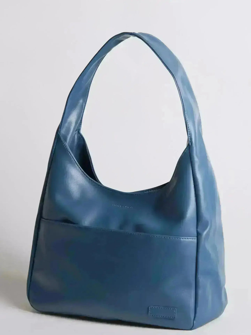 Timeless Bucket Shape Handbag — Structured Design, Spacious Interior