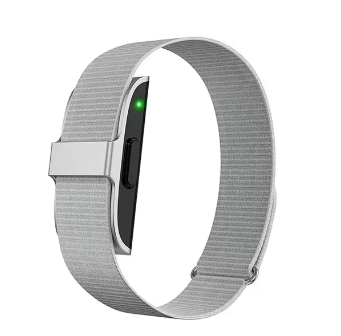 PulseAero Pro Smart Band — IP68 Waterproof Fitness Tracker, Real-Time Health Metrics