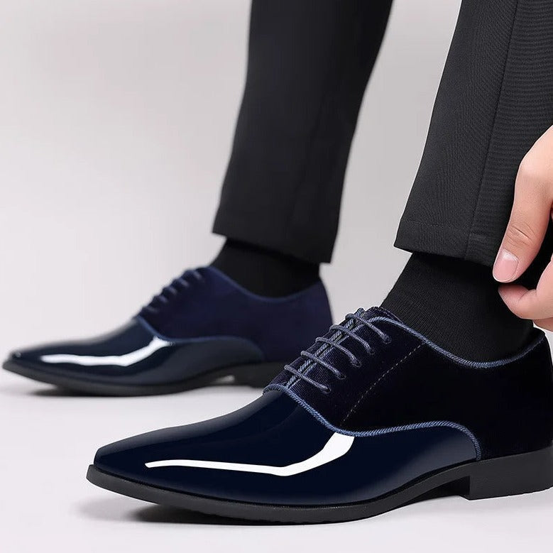 Chaussures pour homme GlanzGenuss en cuir verni haut de gamme — Style et confort