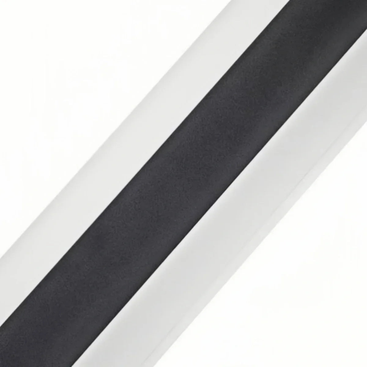 Modern Linear LED Wall Lamp – Black Wall-Mounted Light for Living Room - Flindria