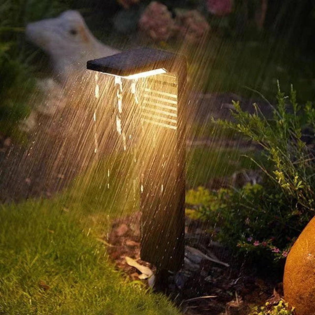 Lumora Sunbeam Solar Garden Light For Patios And Landscaping