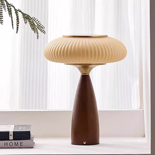 Aurea drewniana lampa LED z ciepłym światłem i naturalnym wykończeniem