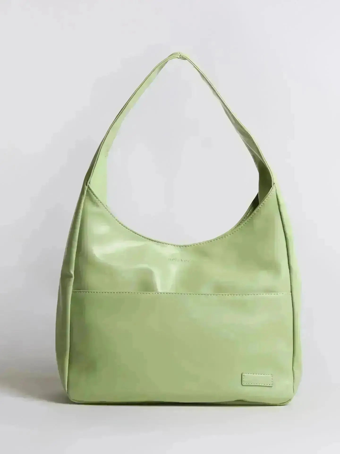 Timeless Bucket Shape Handbag — Structured Design, Spacious Interior