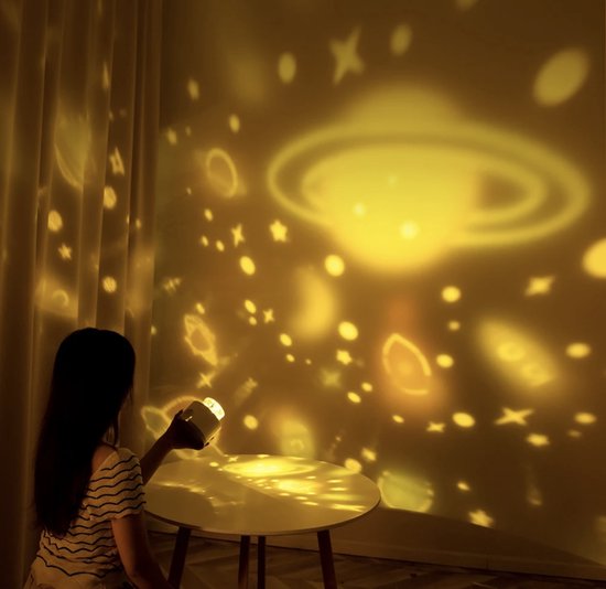 Proiector Magic Star — lumină fermecătoare cu cer nocturn