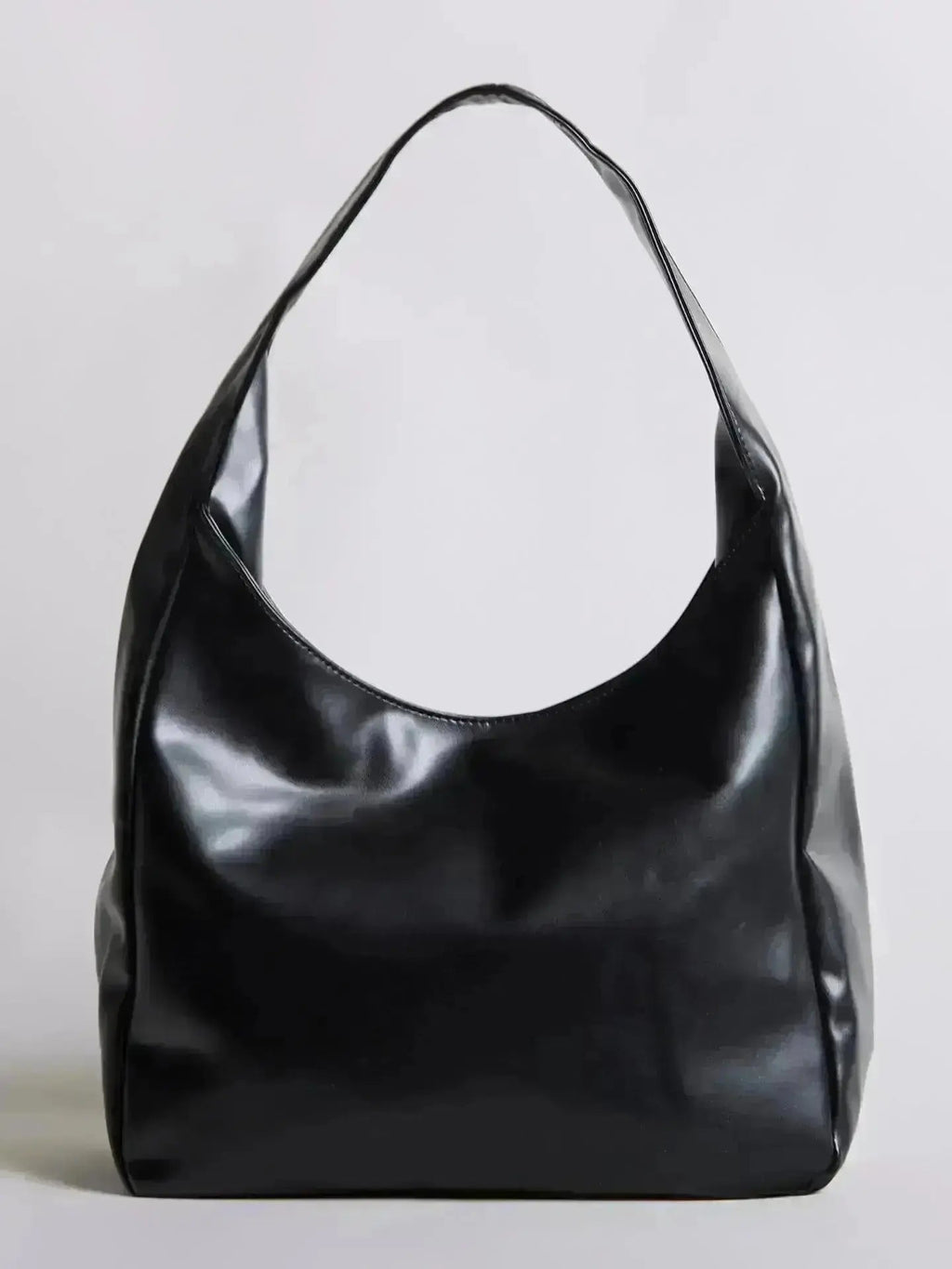 Timeless Bucket Shape Handbag — Structured Design, Spacious Interior