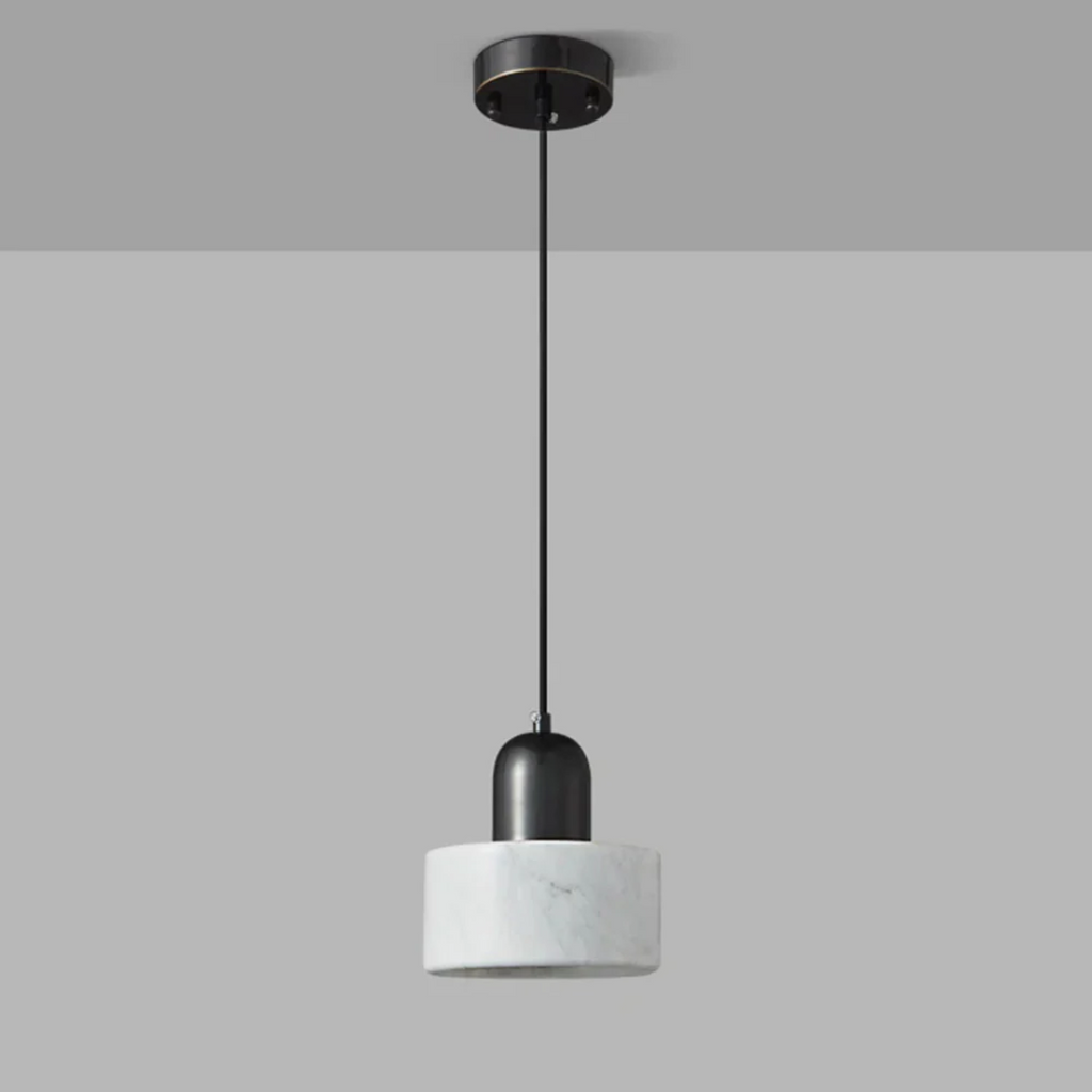 Liora Marmor-Pendelleuchte mit Messingakzenten für Esszimmer