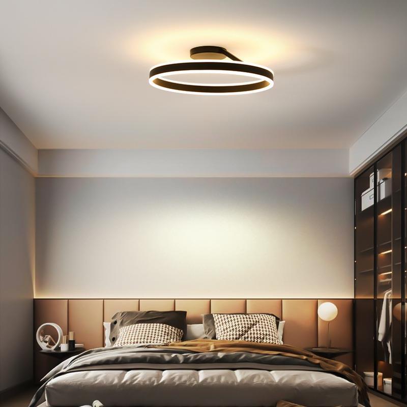 ArishaGlow Elegante LED-Deckenleuchte - Design aus Gold und Metall