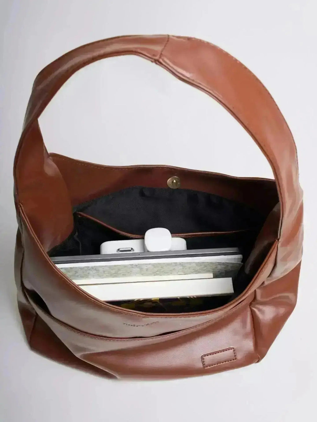 Timeless Bucket Shape Handbag — Structured Design, Spacious Interior