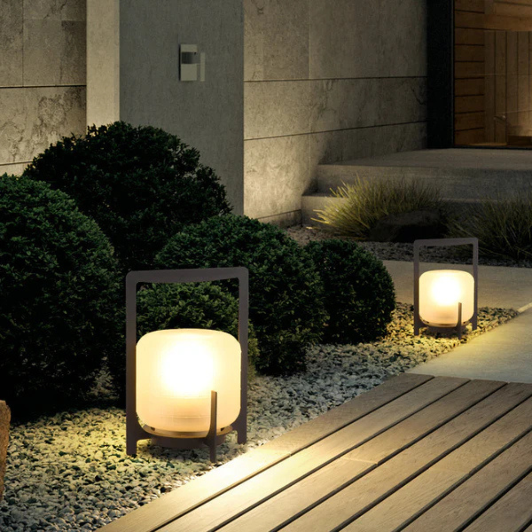 SolaraLume Solar LED Outdoor Light Dusk Sensor For Outdoor Spaces