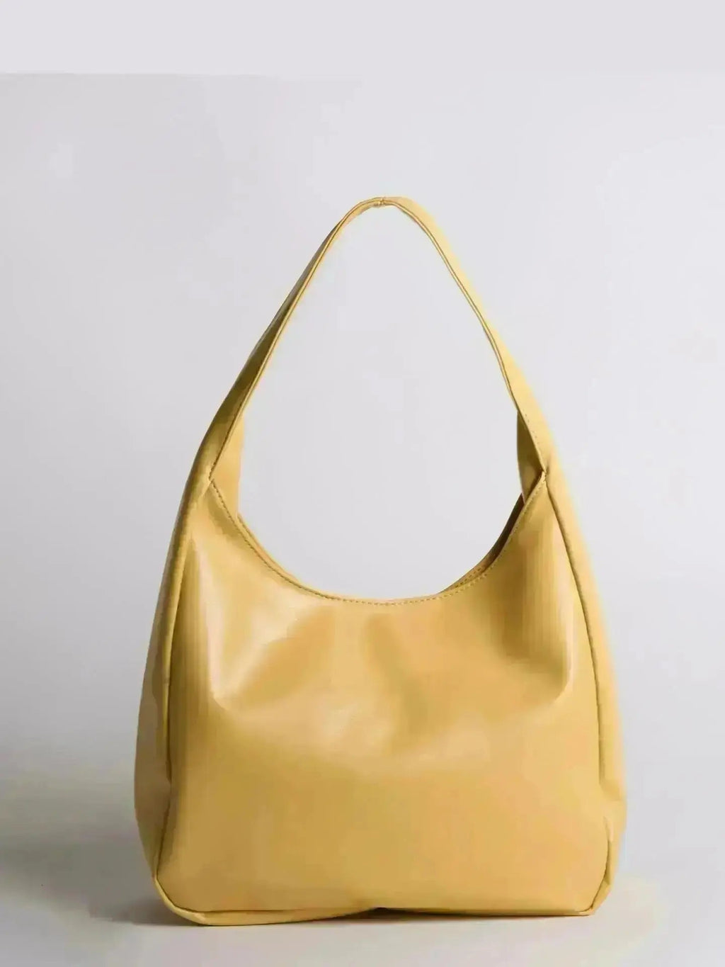 Timeless Bucket Shape Handbag — Structured Design, Spacious Interior