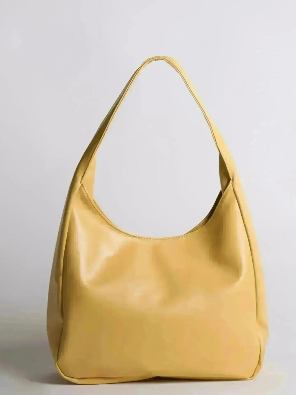 Timeless Bucket Shape Handbag — Structured Design, Spacious Interior