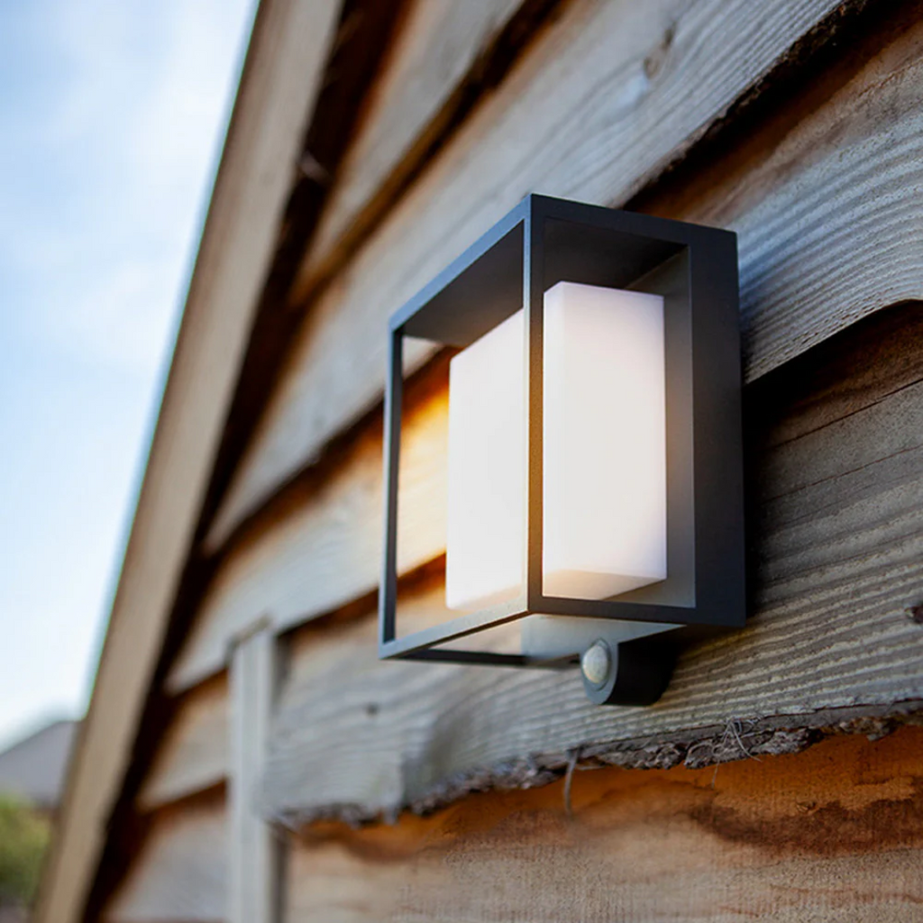NovaLume Exterior Wall Light With Solar LED IP65 Waterproof