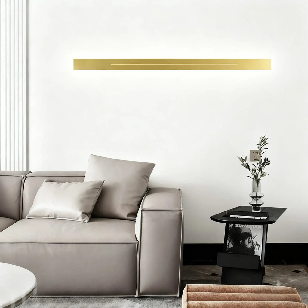 Minimalist LED Wall Lamp – Black/Gold for Bedroom - Flindria