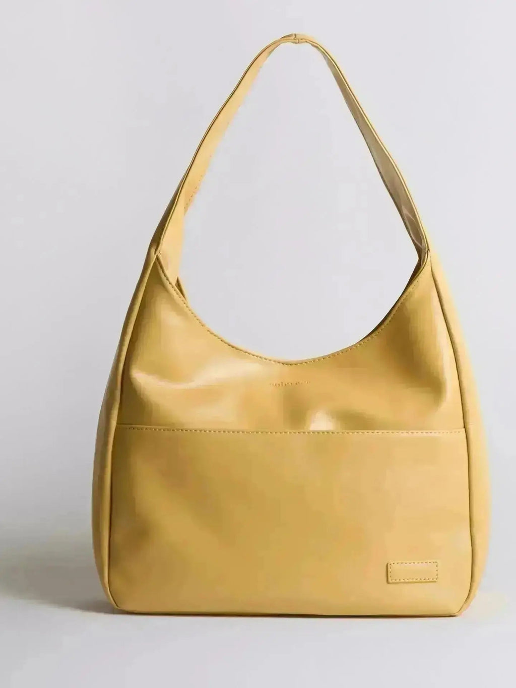 Timeless Bucket Shape Handbag — Structured Design, Spacious Interior