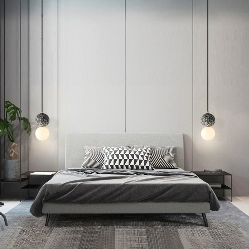 Suspensions LED en forme de globe Valentina — verre noir et blanc