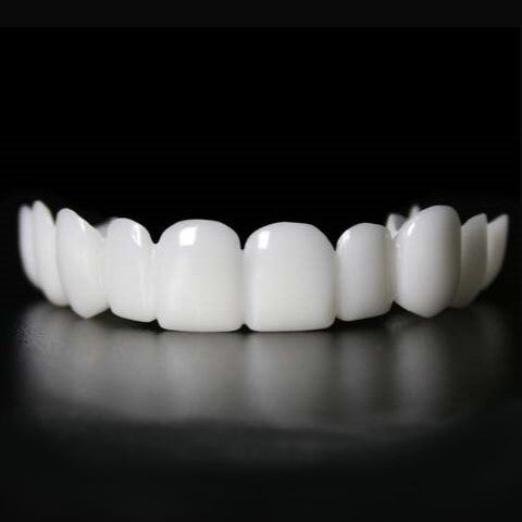 Facettes dentaires amovibles NovaBright pour dents supérieures et inférieures — sourire naturel instantané