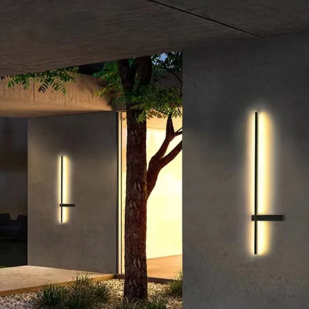 Vellaro kabellose Wandleuchte für den Außenbereich mit 300 Lumen und warmem Licht